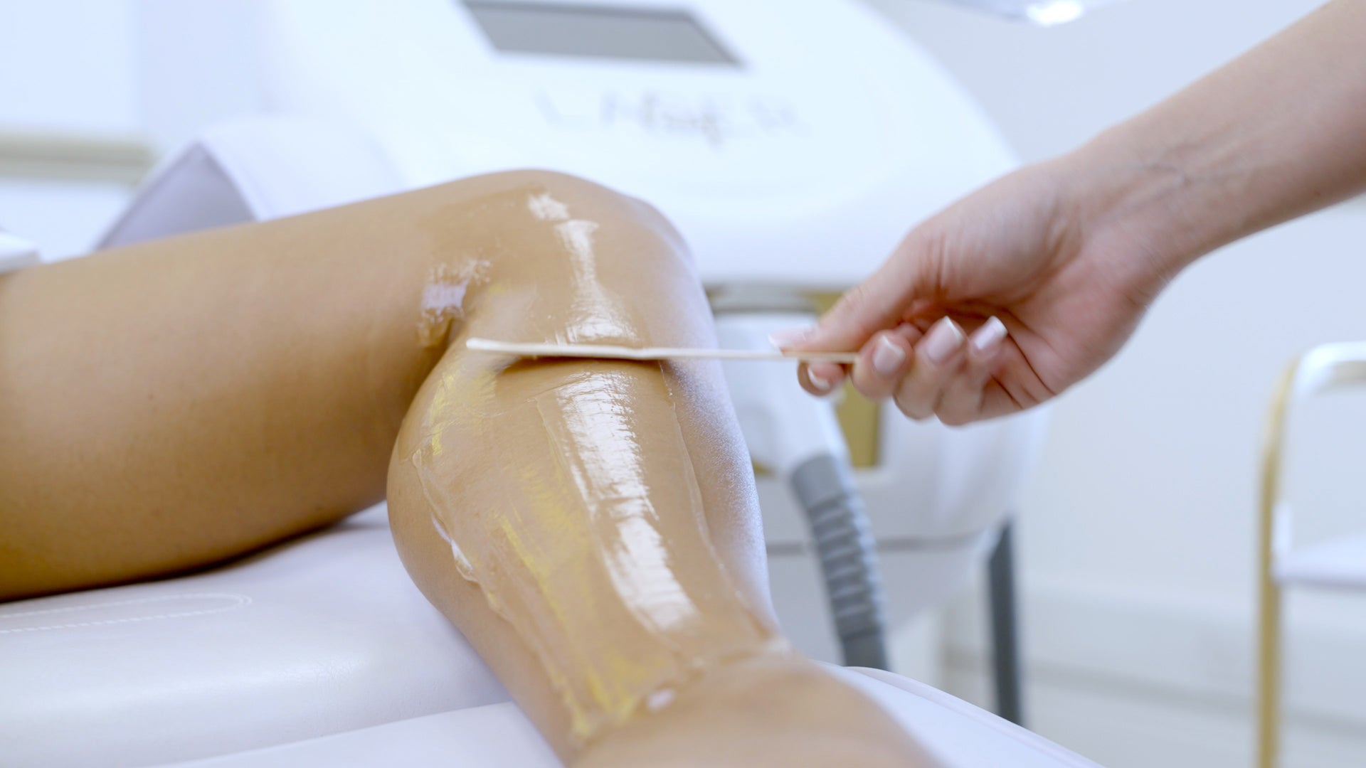 Laser Hair Lower Body Treatments - LaserHQ-MARCA-MEDIA