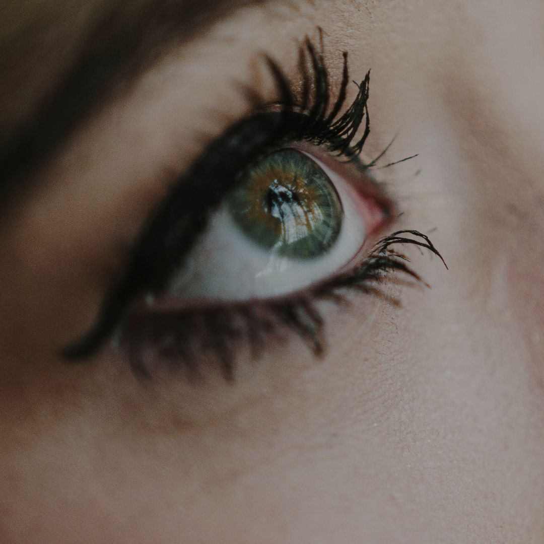 Eyeliner Tattoo Removal - LaserHQ-MARCA-MEDIA